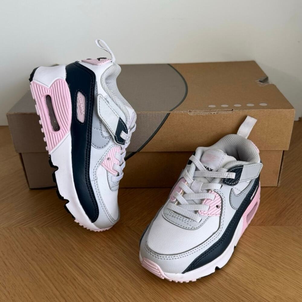 Nike Air Max 90 Easyon ‘White/Pink Toddler Sneakers- SZ 10 C